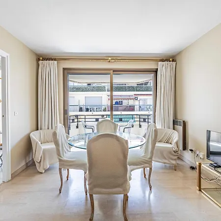 Cozy Near Sea 4p - Apartman *
