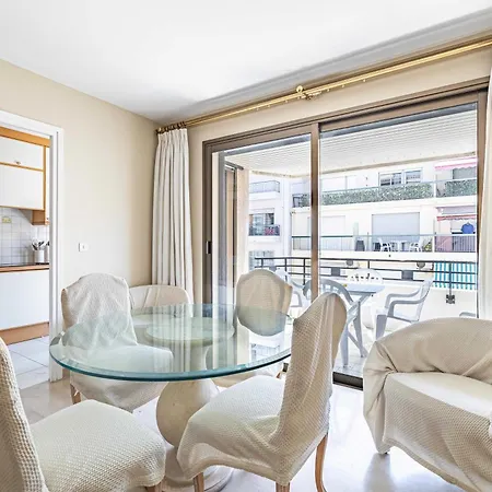 Cozy Near Sea 4p - Apartman Cannes